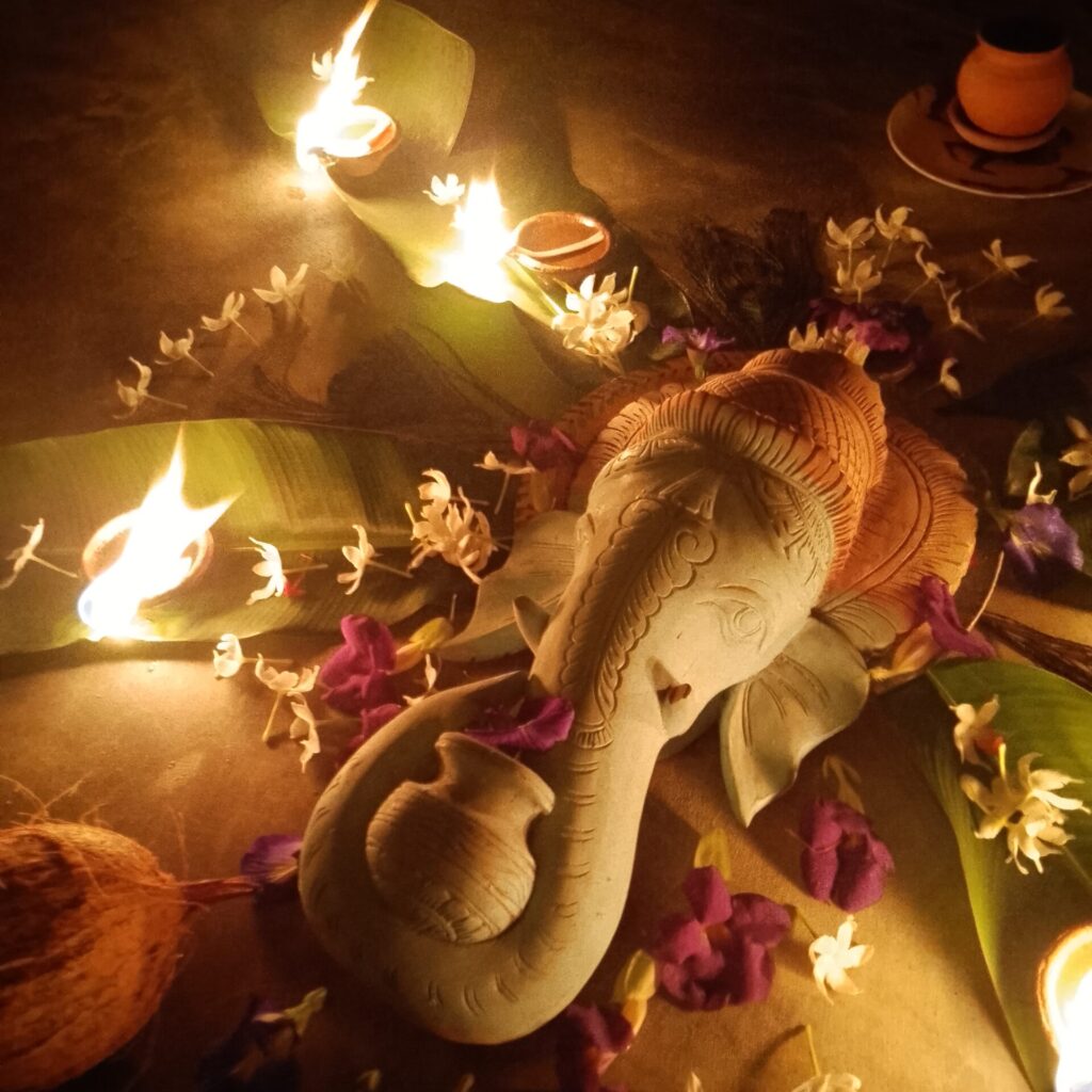 Friday Evening Cord-Cutting Ceremony at Salasbananas
